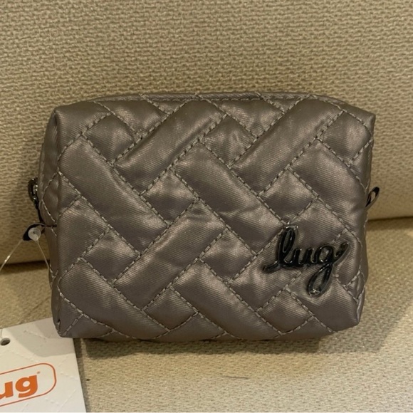 Lug Choo Choo Mini Pill Box Case NWT - Picture 15 of 16